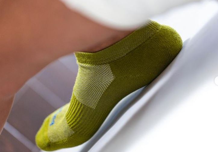 TALONERA AFELPADA GOLDEN OLIVE